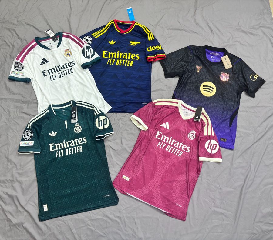 Jerseys shown in the original community post